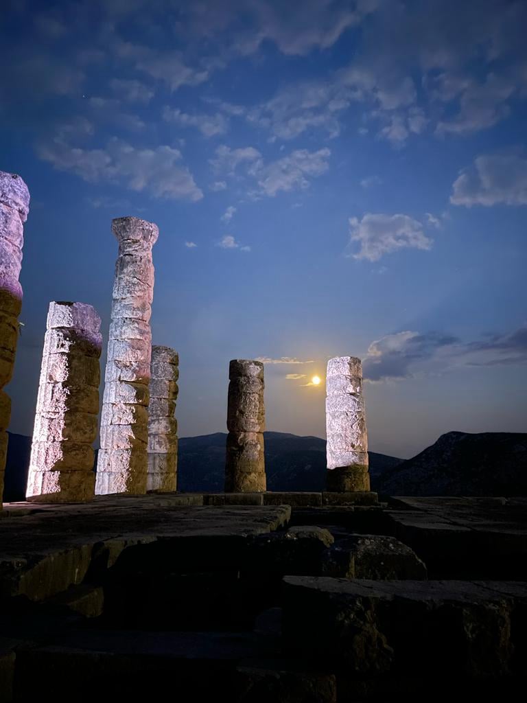 Delphi & Eleusis