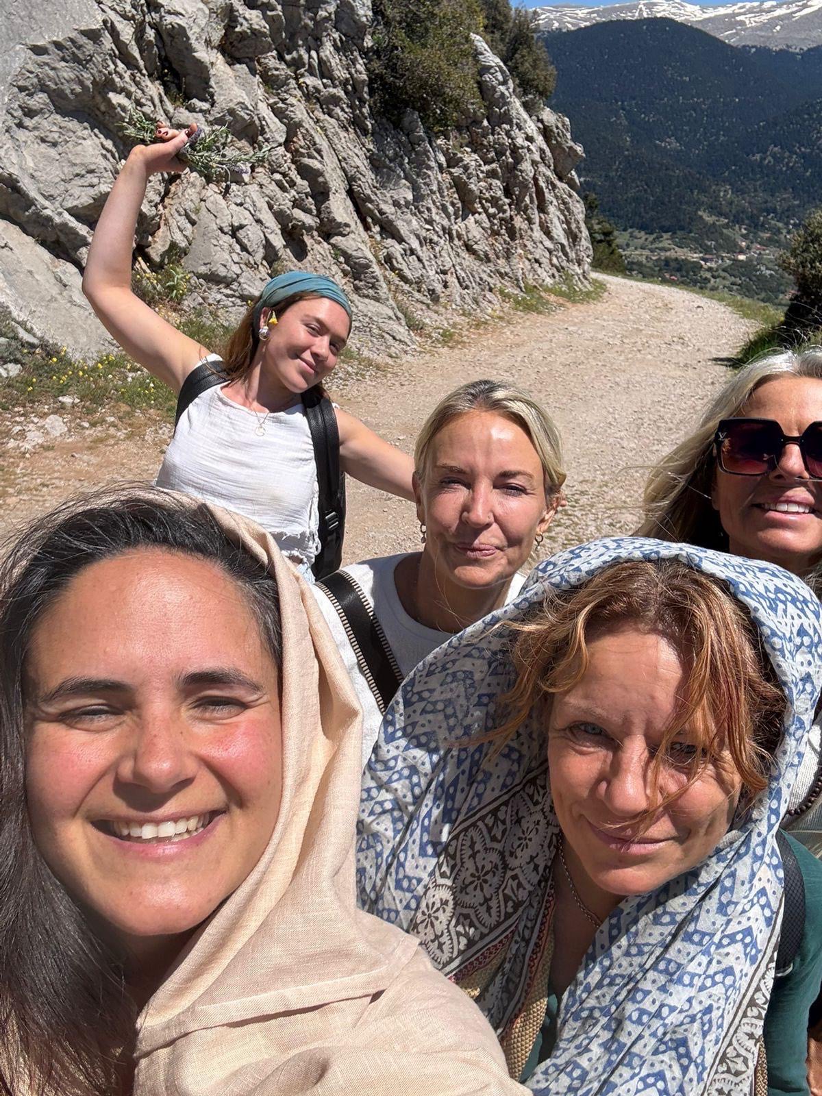 The Delphic oracle tour